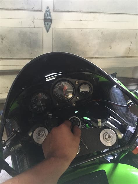 no power on zx7r 